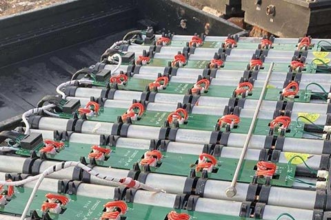 耿马傣族佤族耿马专业回收钴酸锂电池✔收废弃叉车蓄电池✔电池模块回收